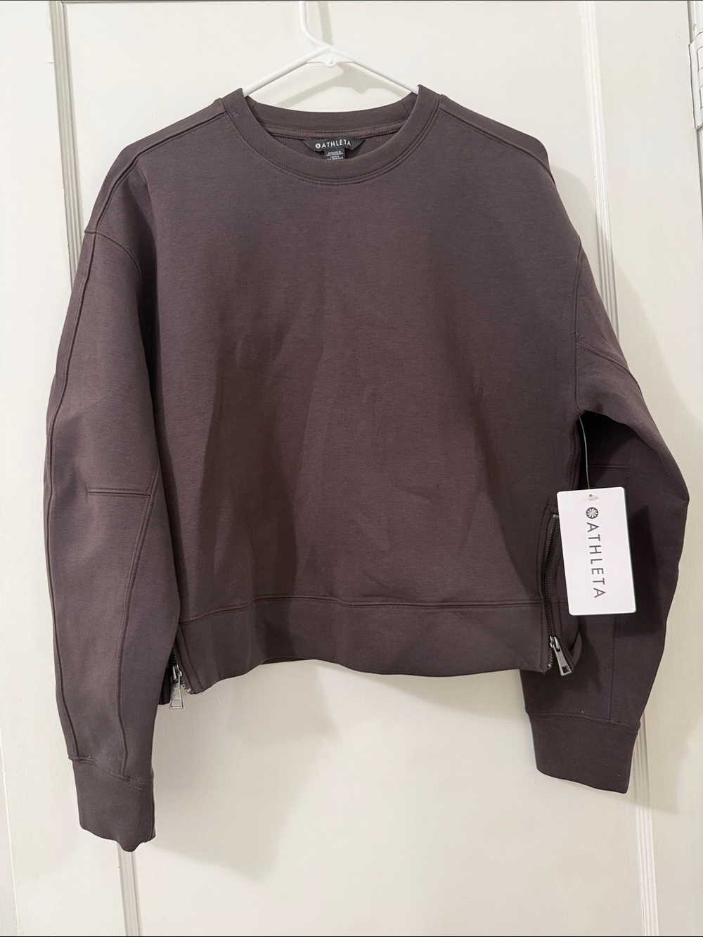 Athleta Cropped Crewneck Sweatshirt in Dark Brown